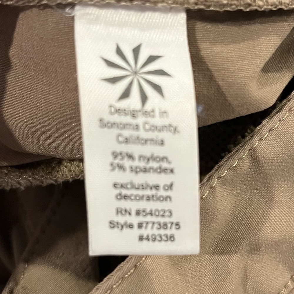 🍒ATHLETA DIPPER CARGO WOMEN’S PANTS SIZE 6 PETITE🍒 - Picture 8 of 8